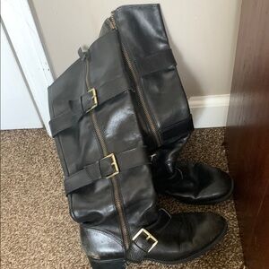 Black Leather Buckle Boots